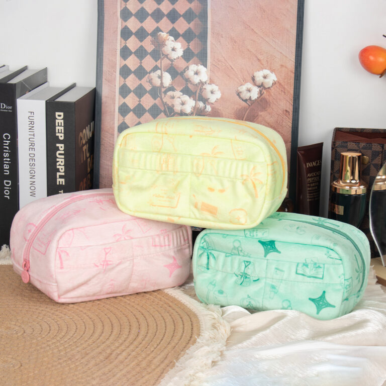 Cute Make Up Bag: A Perfect Accessory for Beauty Lovers