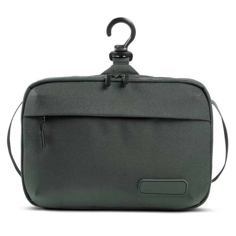 Travel Makeup Bags: The Essential Companion for Stylish and Organized Travel