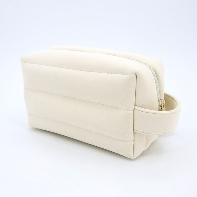 Nice Makeup Bags: The Ultimate Guide to Ch...